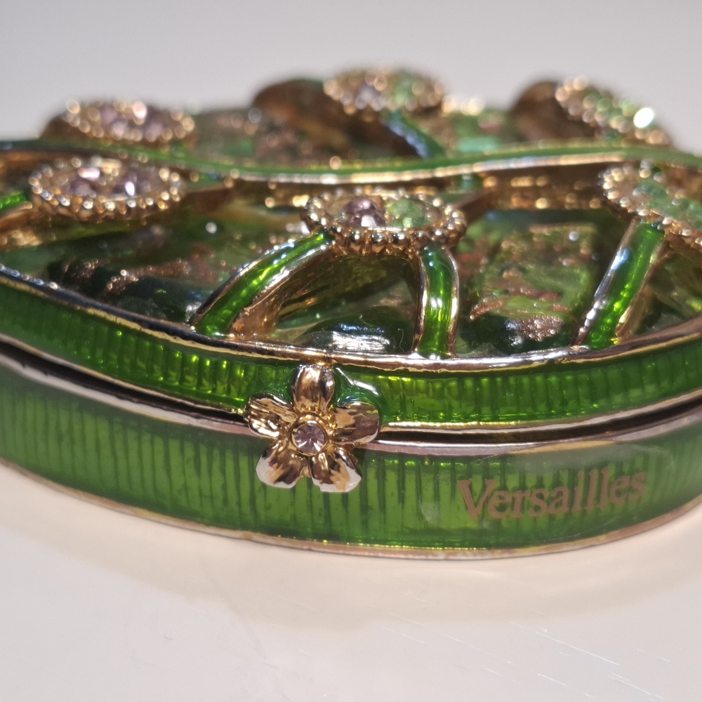 🌱Green Leaf Enamel Jeweled Rhinestone  Glass Trinket Box Versailles Vintage - Picture 5 of 9